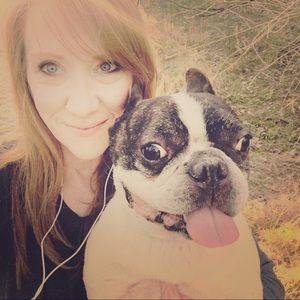 Meet your Posher, Joya